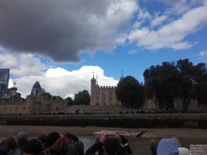 Tower of London von Themse aus