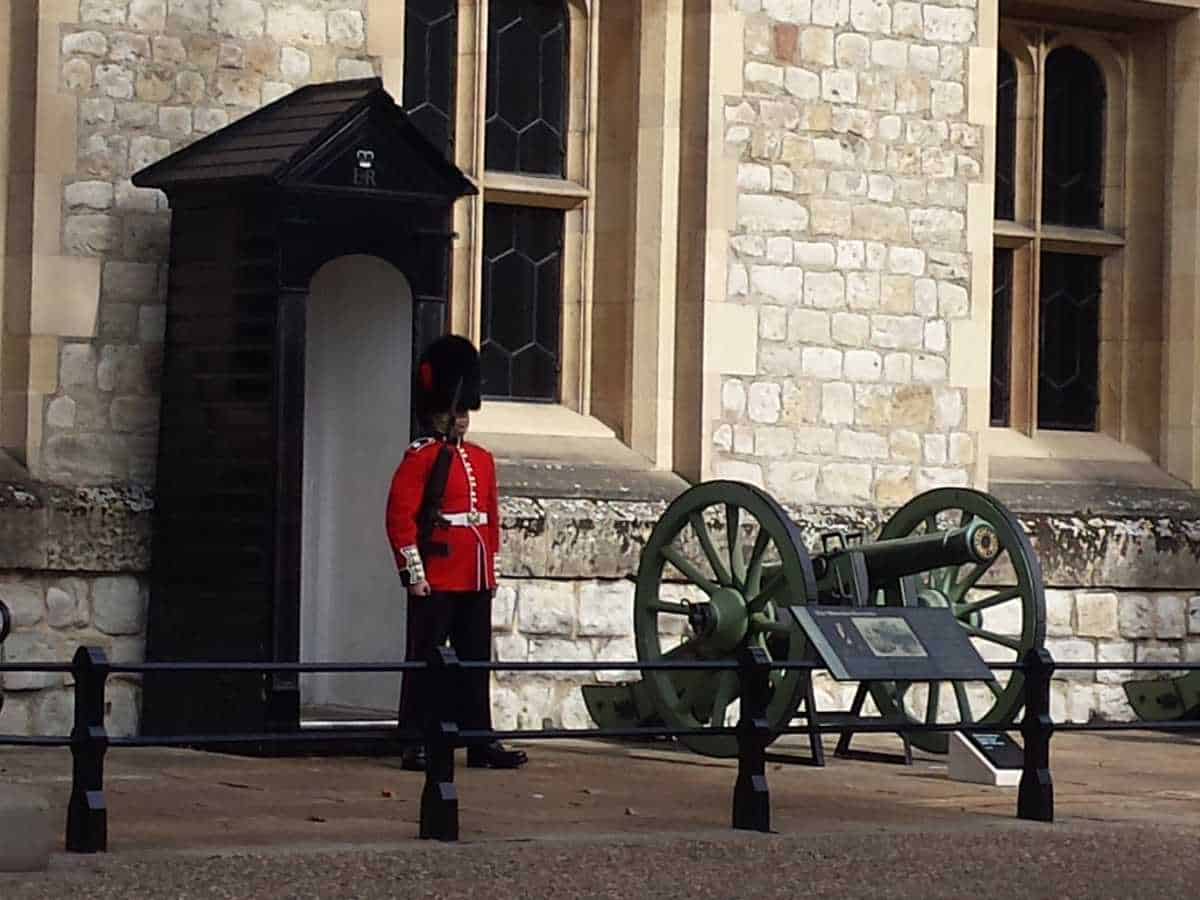 Der Turm von London: Kronjuwelen Bilder - Eine Reise in die Geschichte!