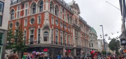 Die Oxford Street- Mein London Reisebericht (Tag 1 am Mittag – Teil 1)