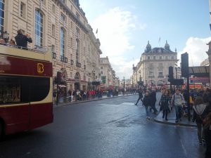 Piccadilly Circus zur Regent Street