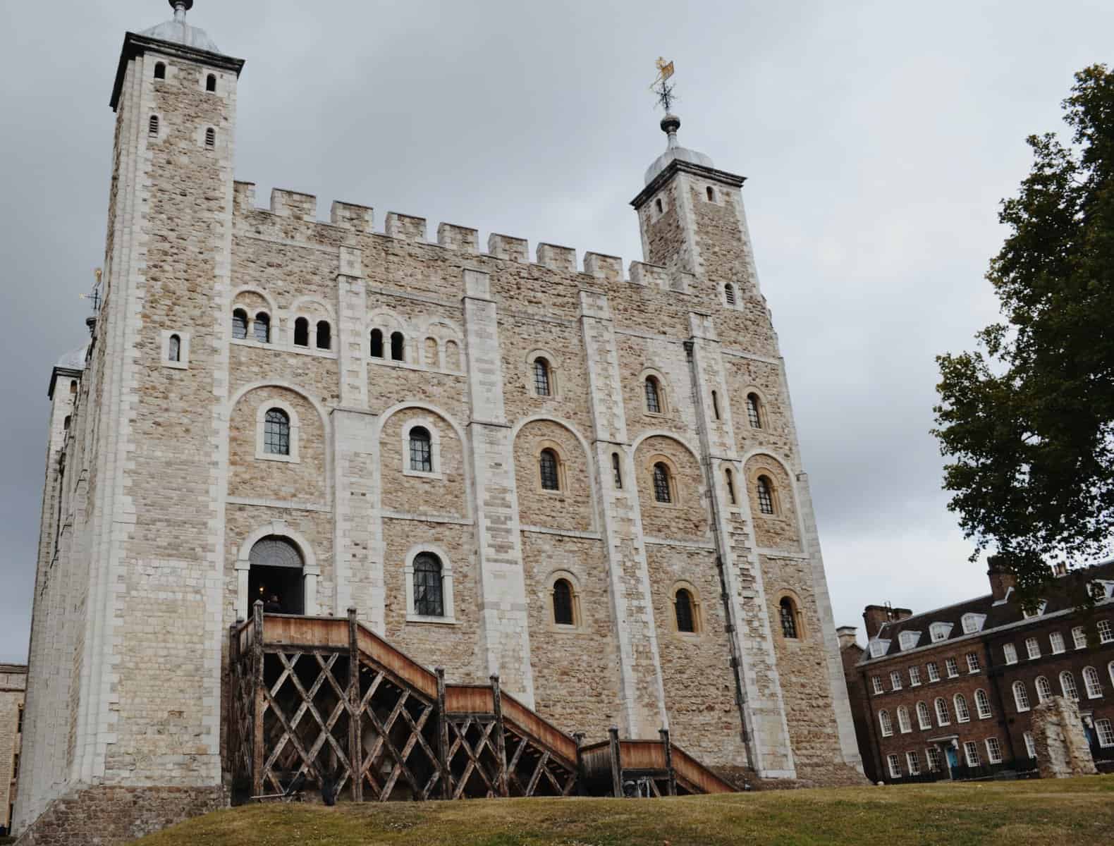 Der Turm von London: Kronjuwelen Bilder - Eine Reise in die Geschichte!